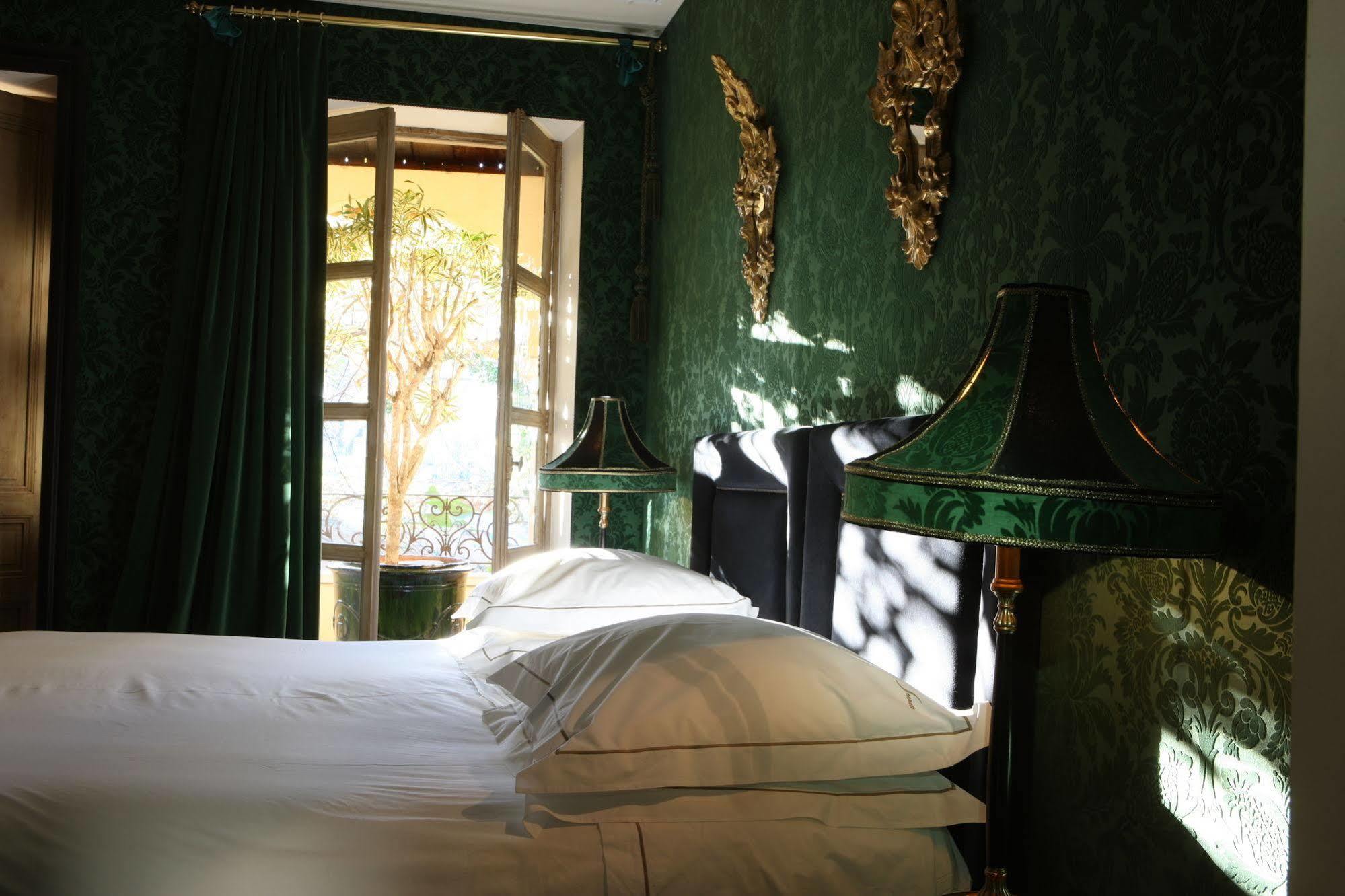 Hotel Jardins Secrets Nimes Exterior foto