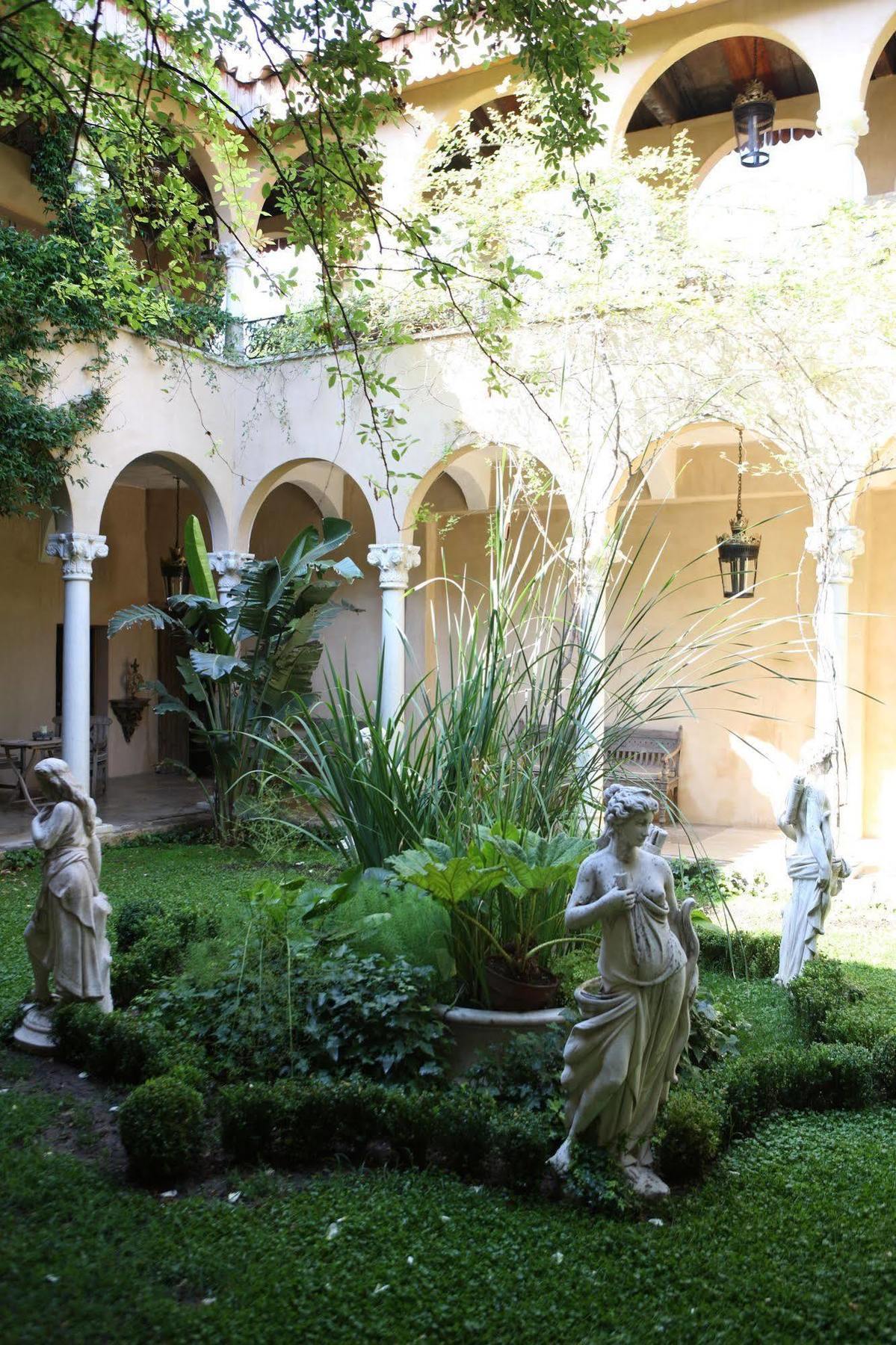 Hotel Jardins Secrets Nimes Exterior foto